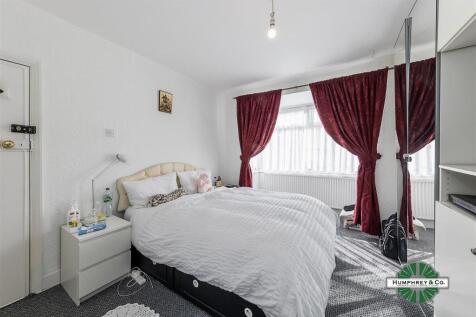 57 Cecil Road - 19.jpg