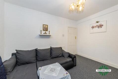 57 Cecil Road - 06.jpg