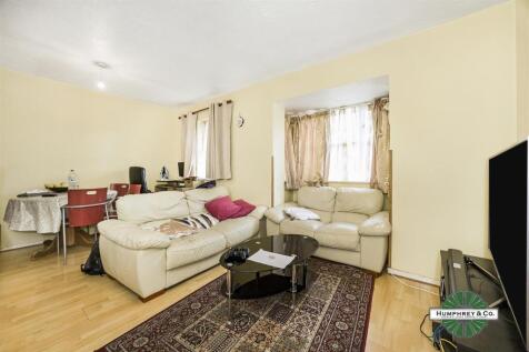 102  Camberlain Place -009-4550.jpg