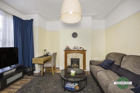 141 Wanstead Park Road -002.JPG