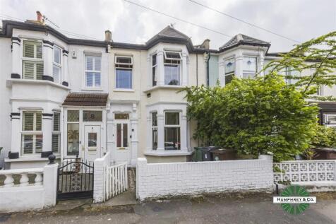6 Gloucester Road -020.JPG