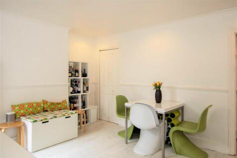 Dining Room1.jpg