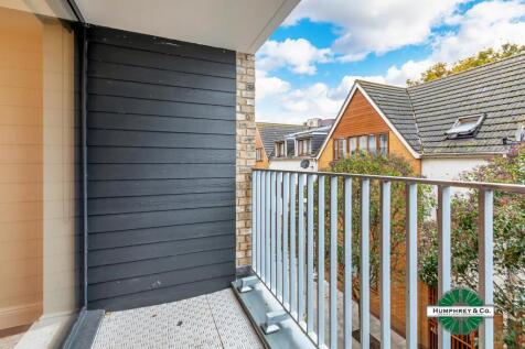 New Build 1 Bed Flat in popular all new &#39;Shannon C