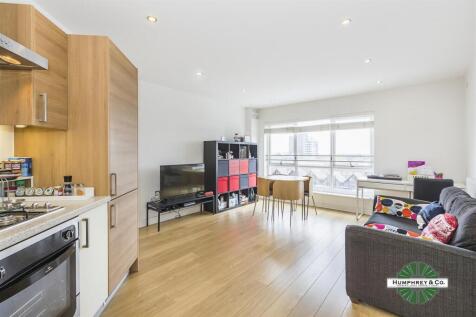 72 Thomas Jacomb Place - 12.jpg