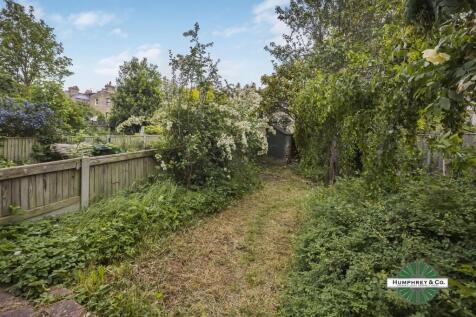 47 Folkestone Road -010.jpg