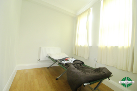 pbox-bedroom-295415.png