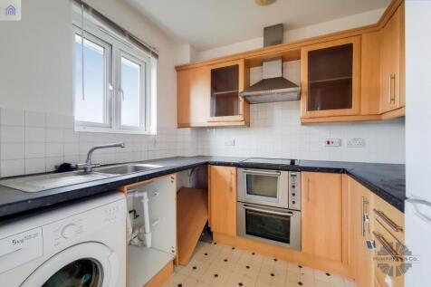 TWO BEDROOM FLAT TO LET