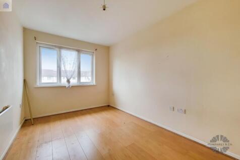 TWO BEDROOM FLAT TO LET