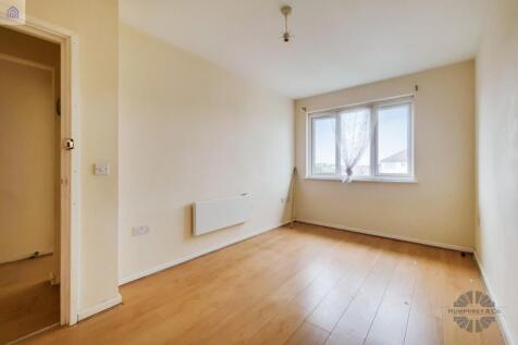 TWO BEDROOM FLAT TO LET