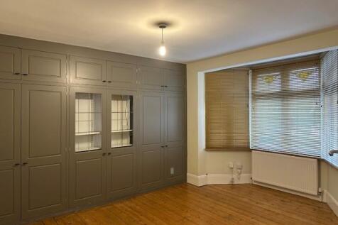 Bressey Grove 18.jpg