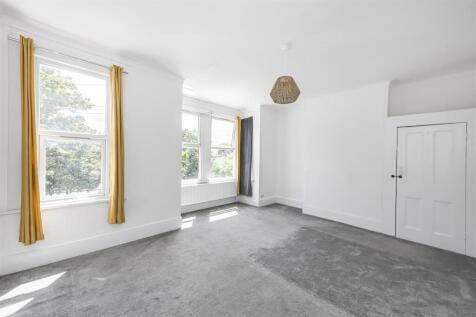 5 Abbots Park Road -012.JPG