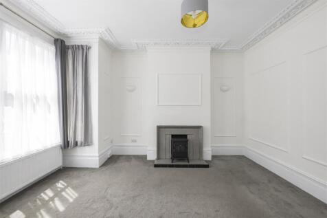 5 Abbots Park Road -002.JPG