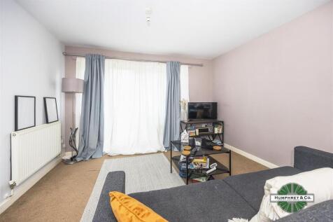 15  Bedgebury Court,  1 Hawker Place -006.jpg