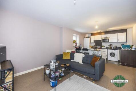 15  Bedgebury Court,  1 Hawker Place -009.jpg