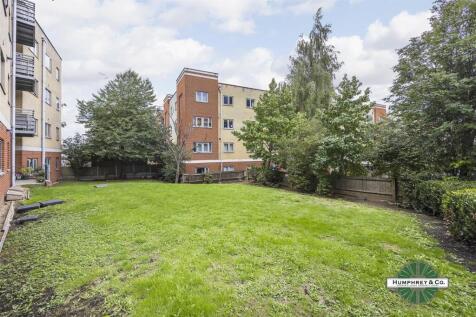 15  Bedgebury Court,  1 Hawker Place -010.jpg
