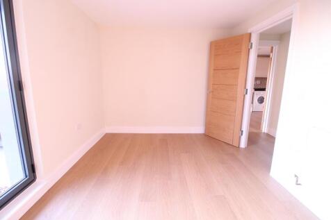 New Build One Bedroom Available