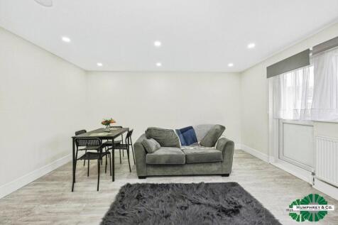 pbox-living_room-326532.jpg