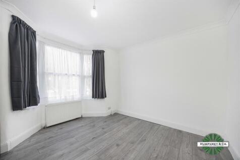 125 Halley Road -002.JPG