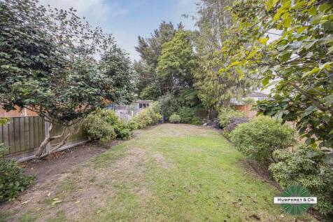 564 Upper Brentwood Road -022.JPG