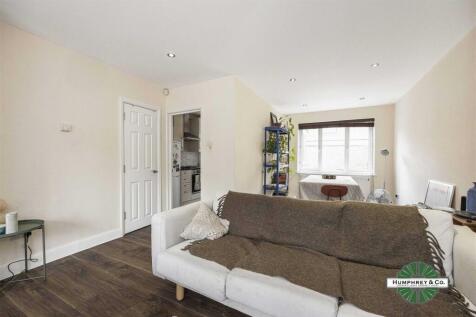 132 Lower Clapton Road -018.jpg