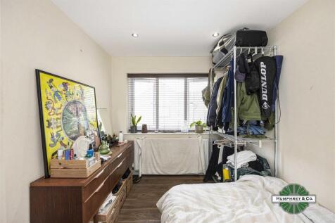 132 Lower Clapton Road -022.jpg