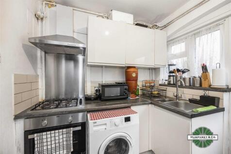 5 Twybridge Way -011.jpg