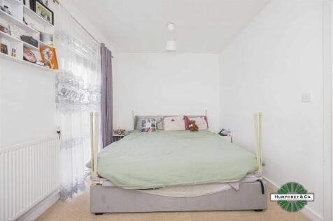 70 Ager Avenue -005.JPG