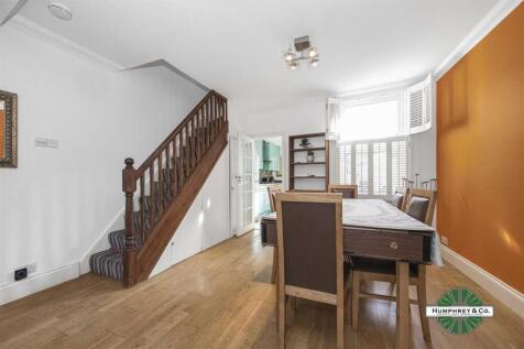 446 Forest Road -008.JPG
