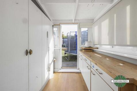 446 Forest Road -013.JPG