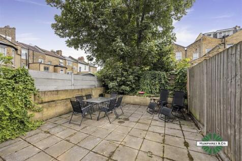 96A Glenarm Road -010.jpg