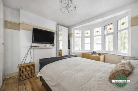 23 Wadham Avenue -001.jpg