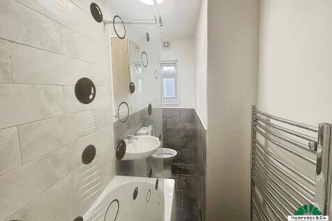 pbox-bathroom-333520.jpg