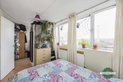 Flat 234 Missenden Inville Road -004.jpg