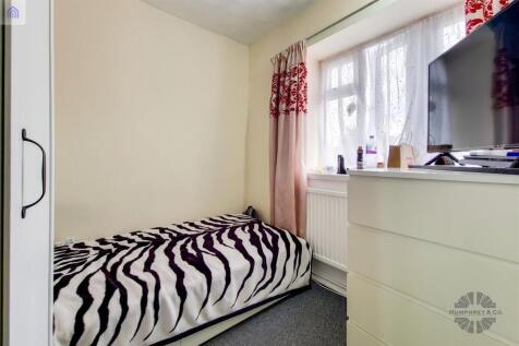 7_Bedroom 3-0.jpg