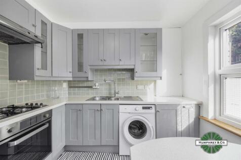 17B  Ambleside Road -006.jpg