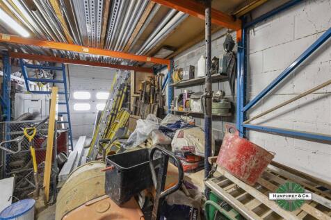 26  Walthamstow Business Centre  Clifford Road -00