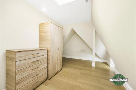 Flat 4  63 New Wanstead -007.jpg