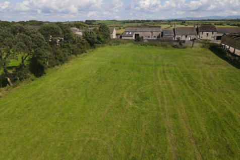 Farmhouse, Buildings and a 1.5 acre paddock