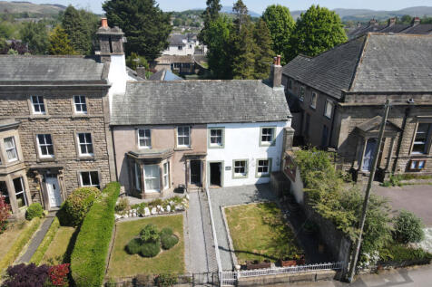 63 Kirkgate - Arial Image