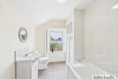 Upstairs Bathroom