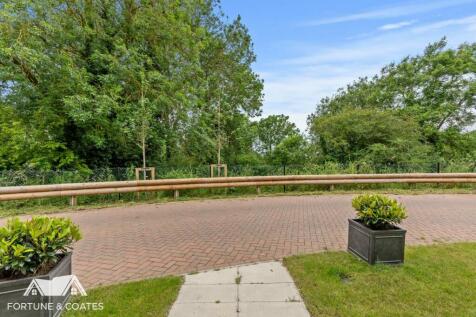 LinnetGrove_31.jpg