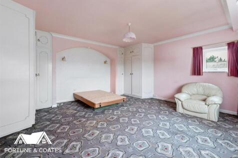 Kingsmoor Road_001..jpg