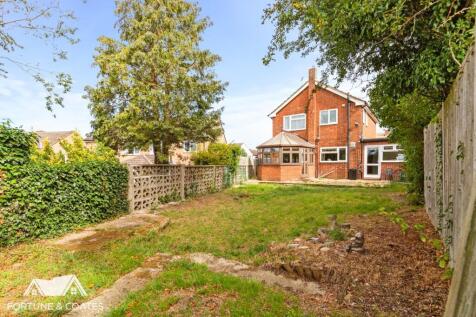 Elmbridge_10.jpg