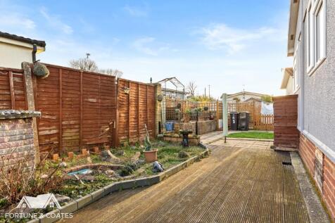 HolyAcre_15.jpg