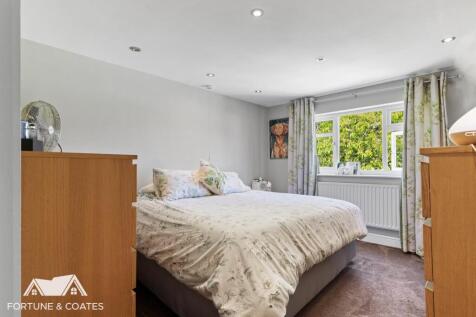 ChapelFields_13.jpg
