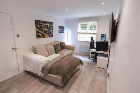 108 Markwell Wood5.jpg