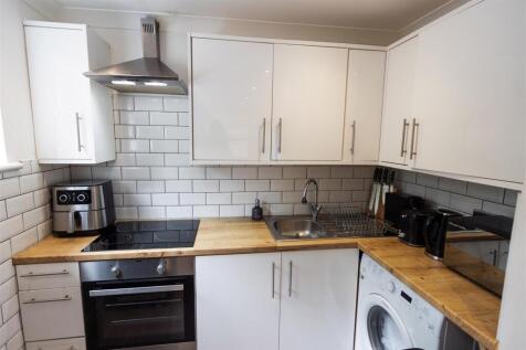 108 Markwell Wood7.jpg