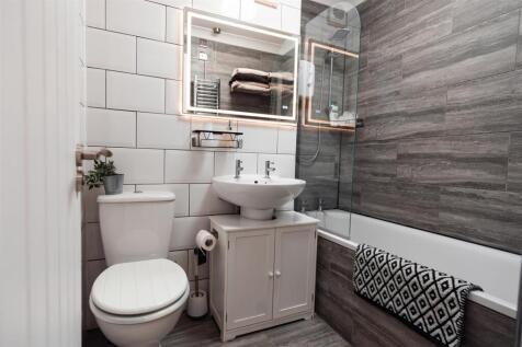 108 Markwell Wood12.jpg
