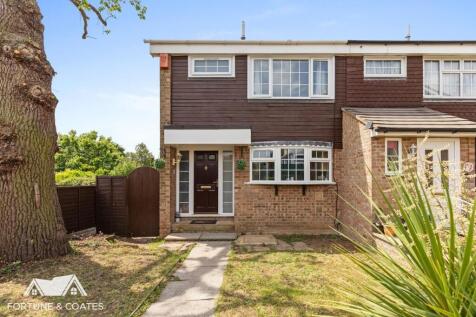 thumbnail_PinewoodClose_26.jpg