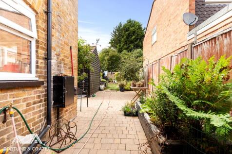 BuryRoad_21.jpg